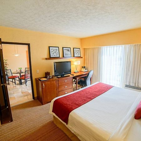 Courtyard By Marriott Puebla Las Animas Buitenkant foto