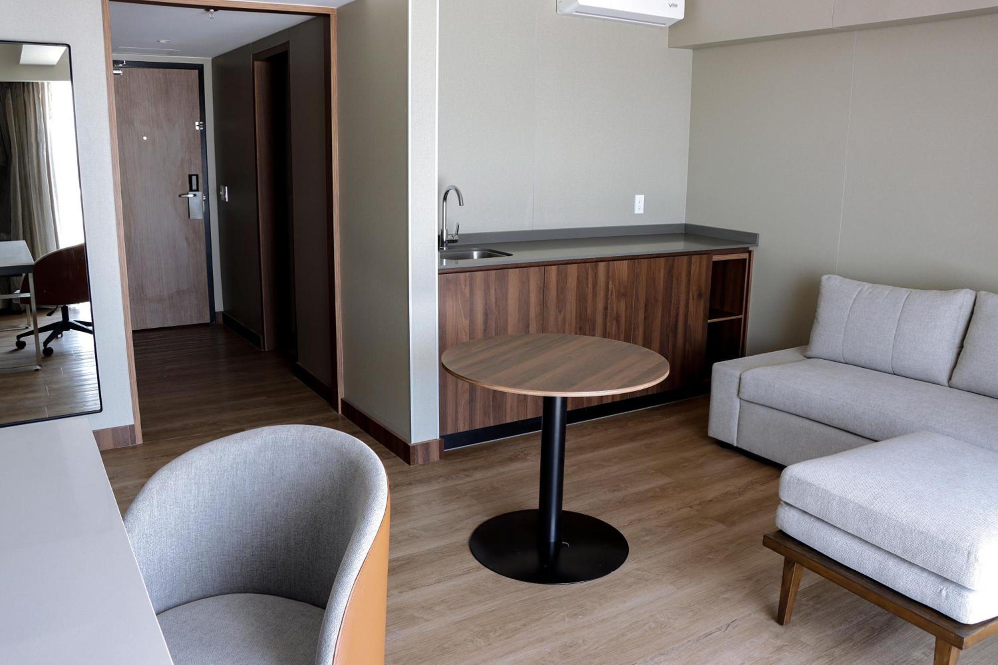 Courtyard By Marriott Puebla Las Animas Buitenkant foto