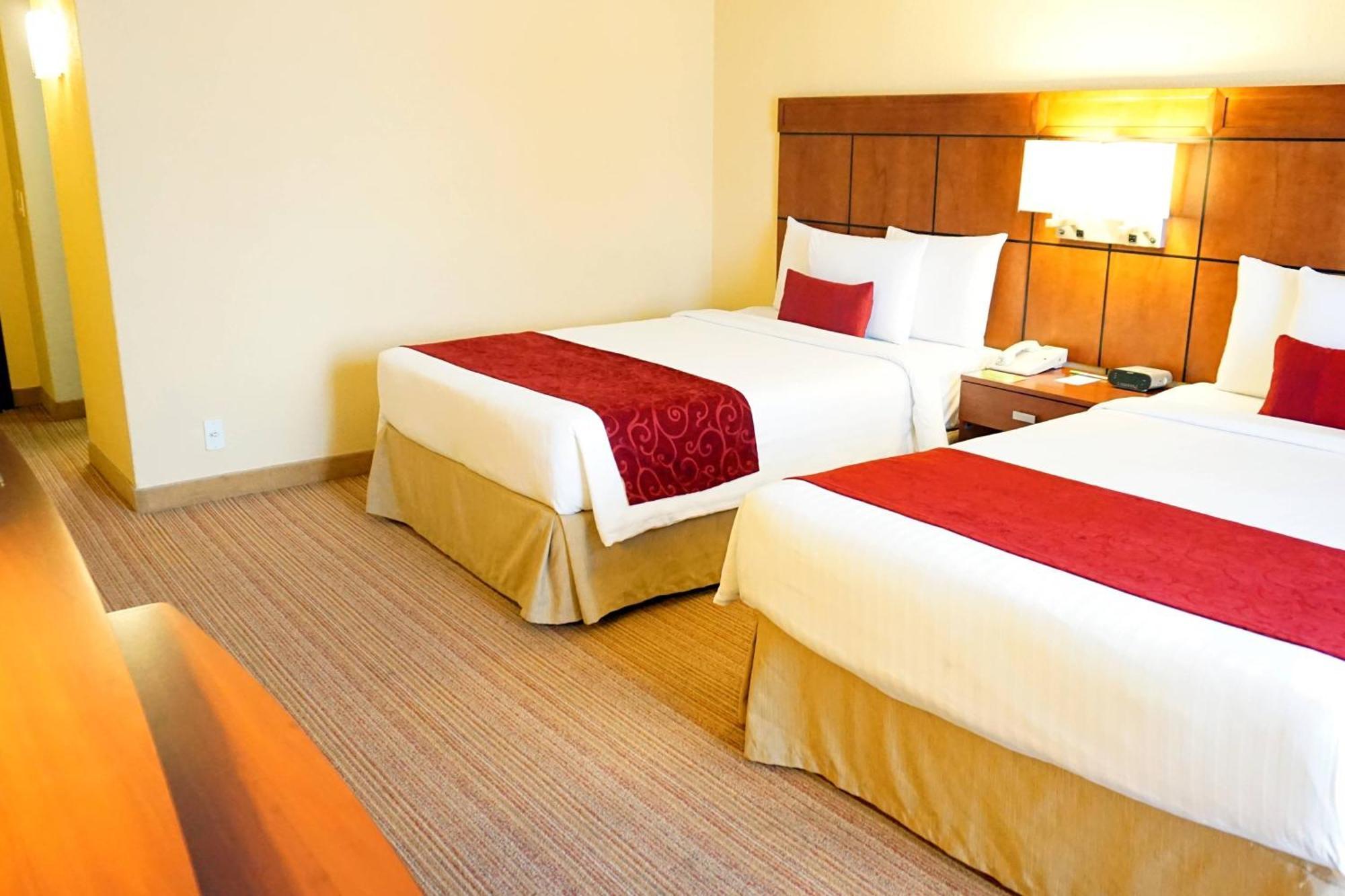 Courtyard By Marriott Puebla Las Animas Buitenkant foto