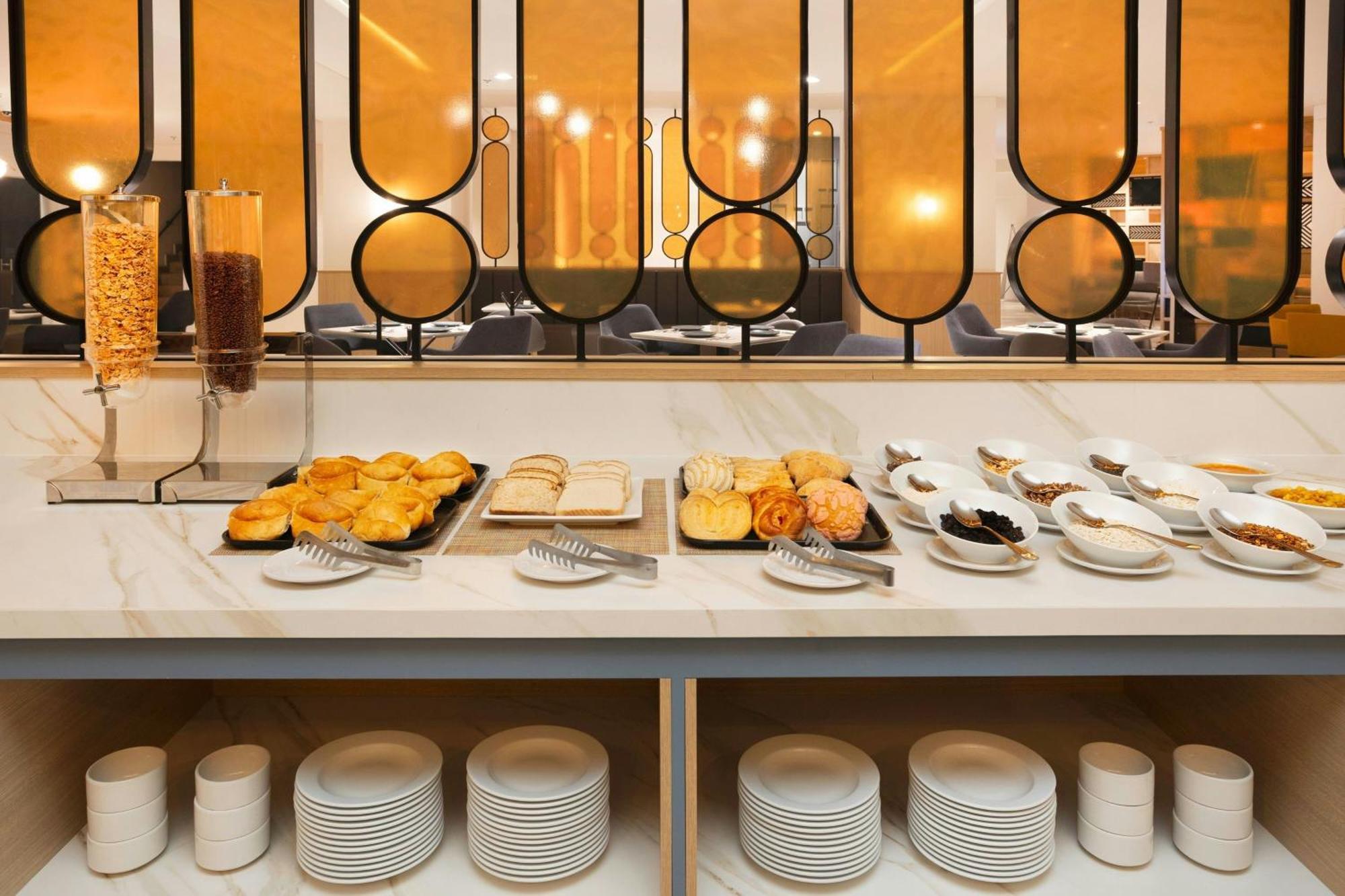 Courtyard By Marriott Puebla Las Animas Buitenkant foto